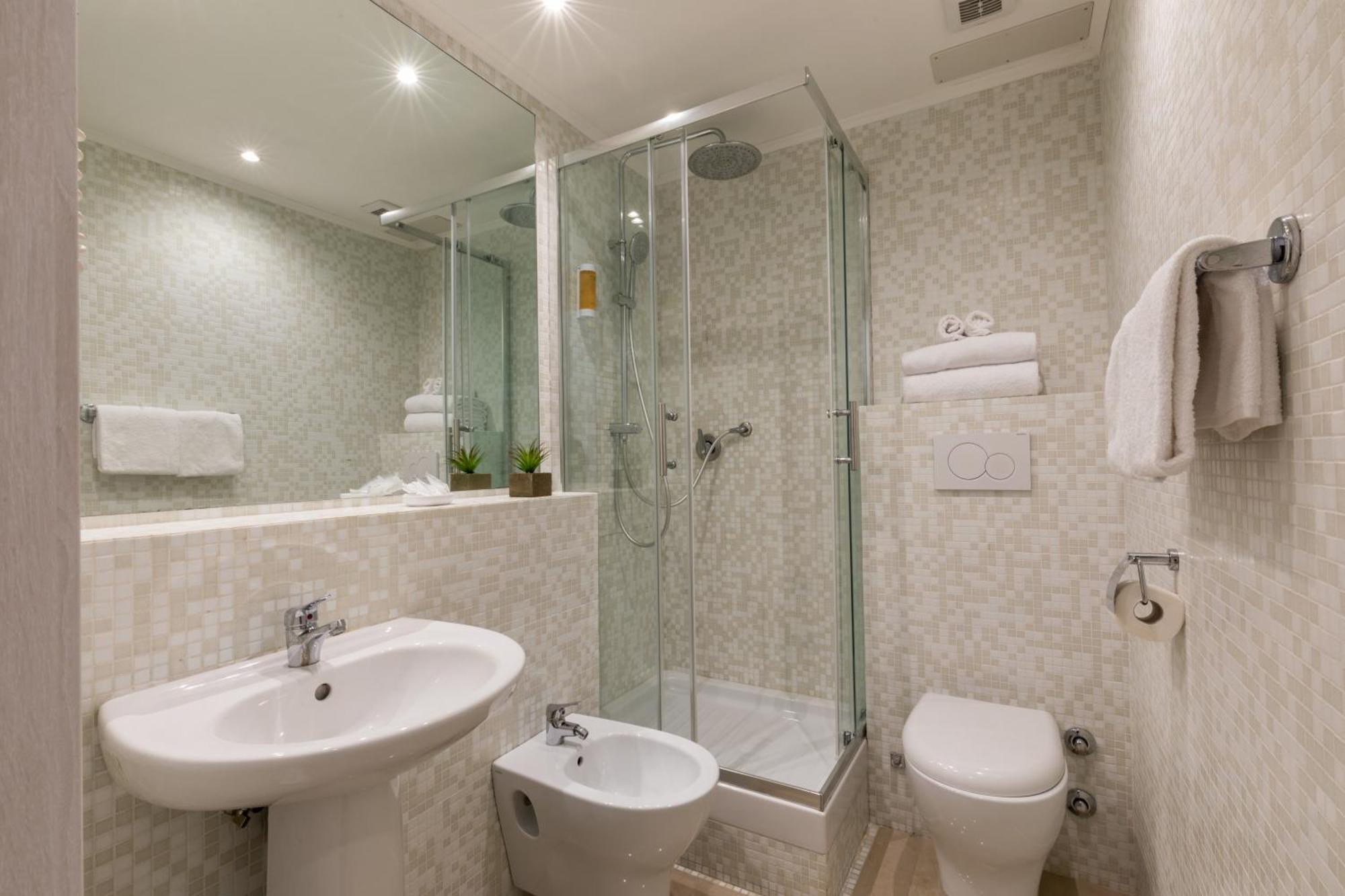 Amalia Suites By Remember Roma Exterior foto